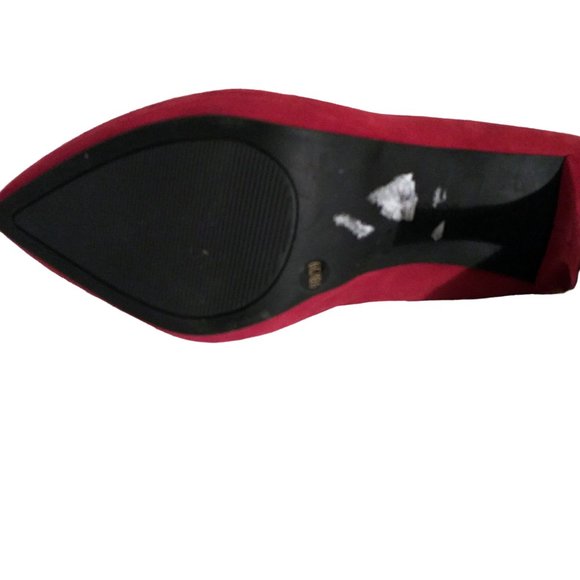 Red Suede Pointed Toe Shoes Size 9B, BCBGeneration Red Stiletto Vintage Pumps - Picture 8 of 11